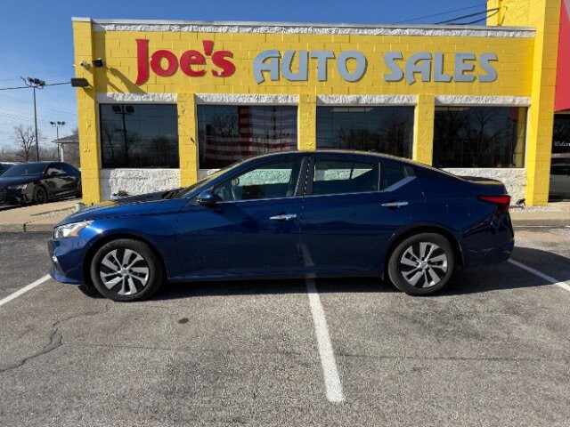 2020 Nissan Altima in Indianapolis, IN 46222-4002 - 18117170