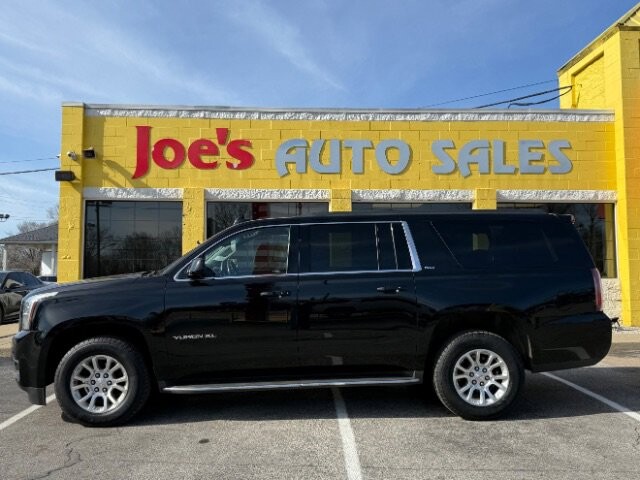 2016 GMC Yukon XL in Indianapolis, IN 46222-4002 - 18117174