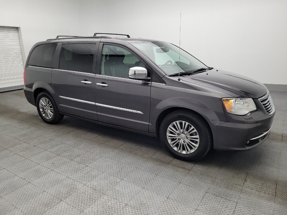 2016 Chrysler Town & Country in Jacksonville, FL 32210 - 18117187 11