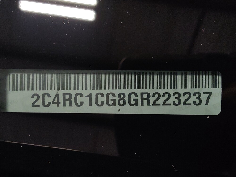 2016 Chrysler Town & Country in Jacksonville, FL 32210 - 18117187 33