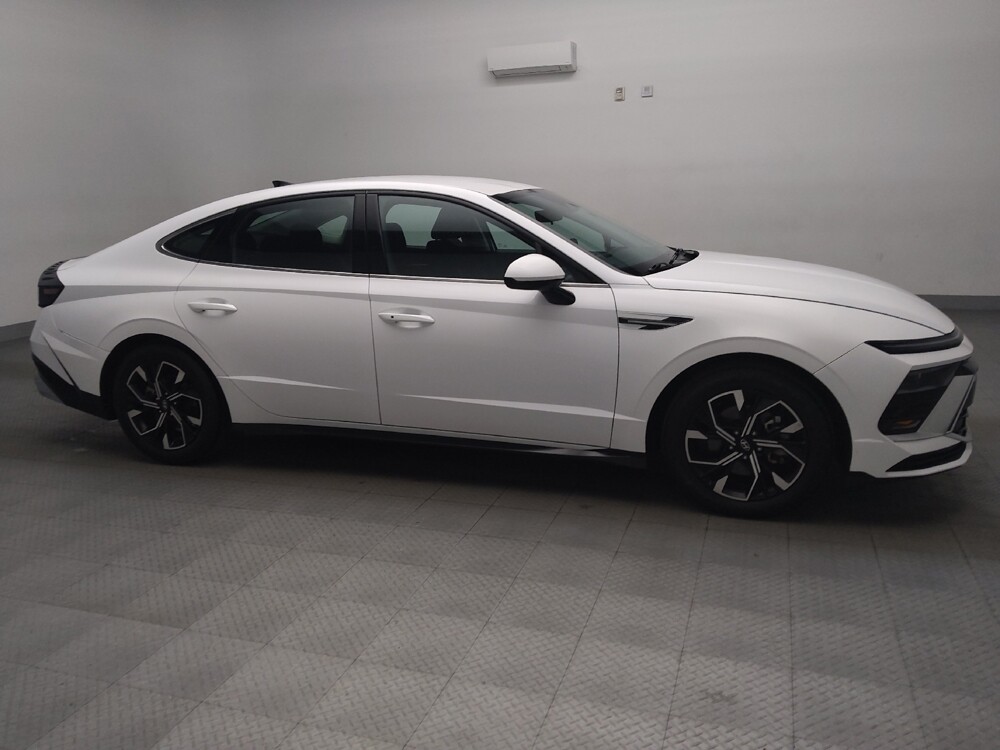 2024 Hyundai Sonata in Arlington, TX 76011 - 18117192 11