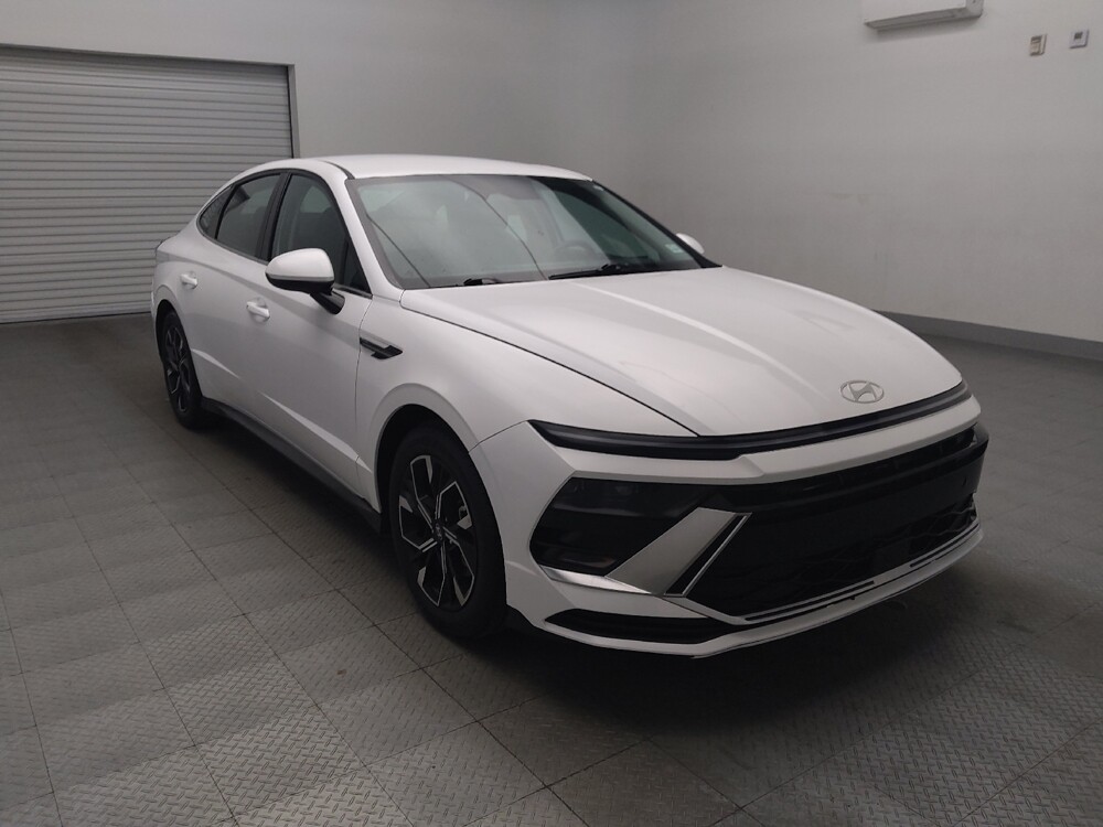 2024 Hyundai Sonata in Arlington, TX 76011 - 18117192 13