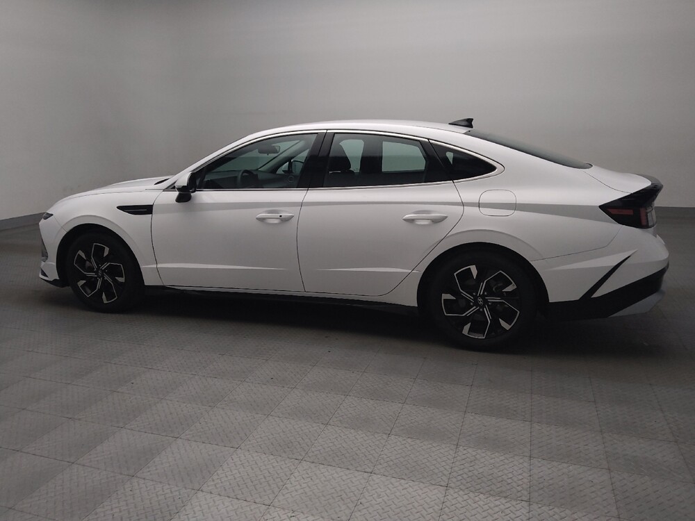 2024 Hyundai Sonata in Arlington, TX 76011 - 18117192 3