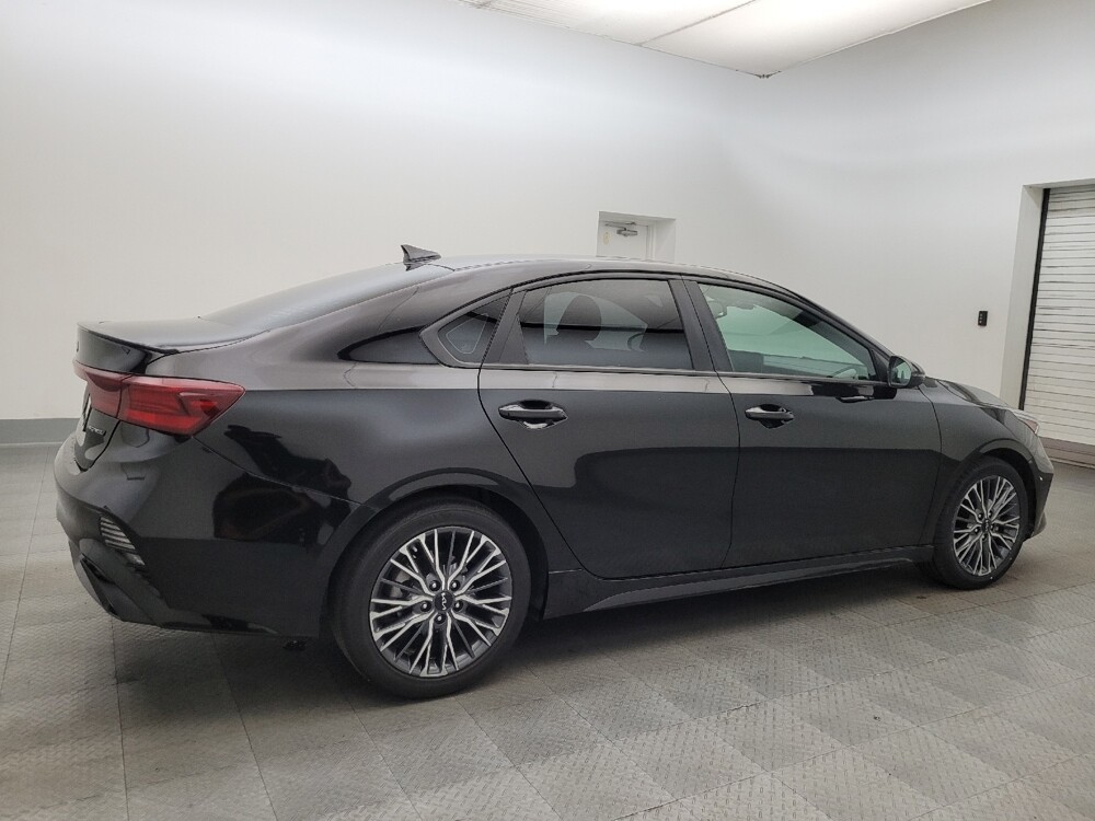 2023 Kia Forte in Phoenix, AZ 85015 - 18117194 10