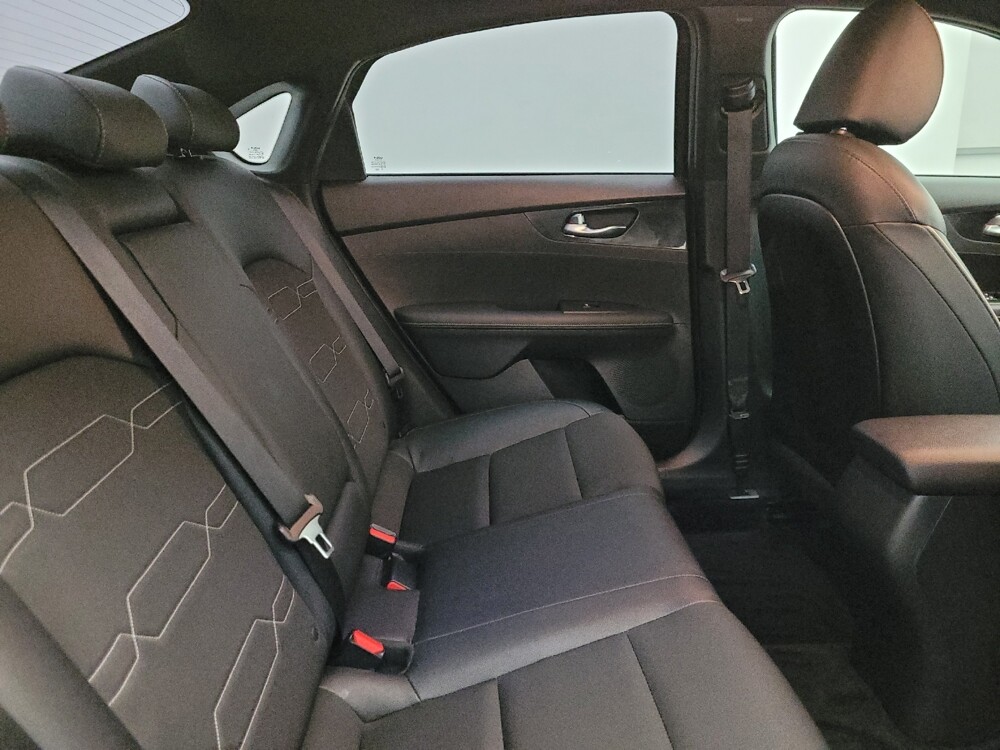 2023 Kia Forte in Phoenix, AZ 85015 - 18117194 19