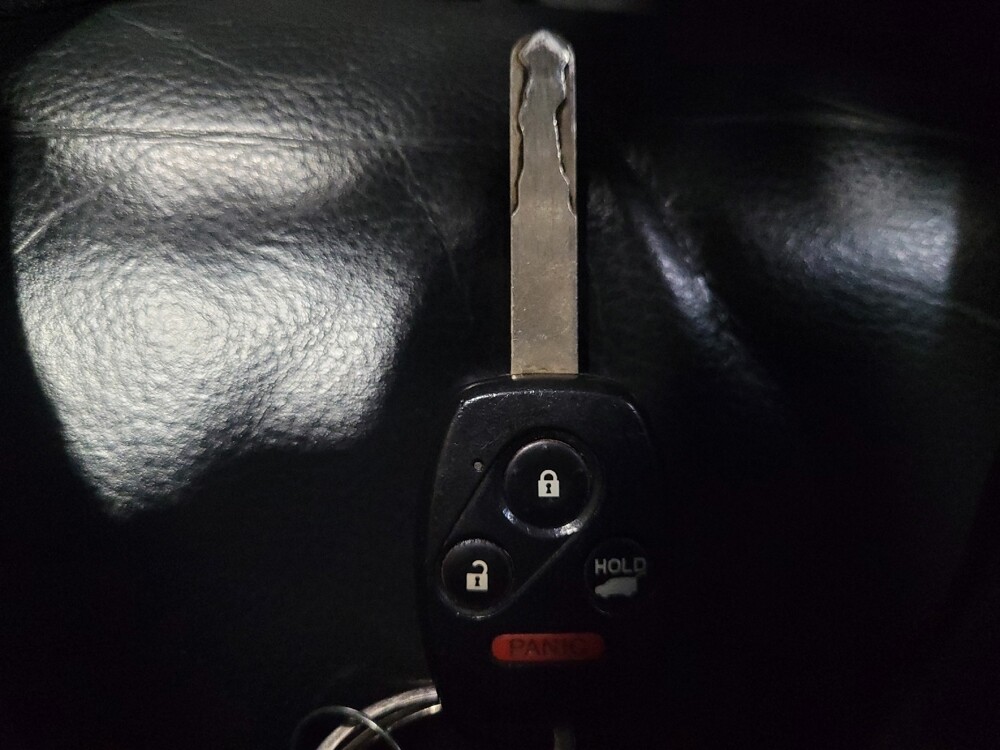 2015 Honda Pilot in Richmond, VA 23235 - 18117205 32