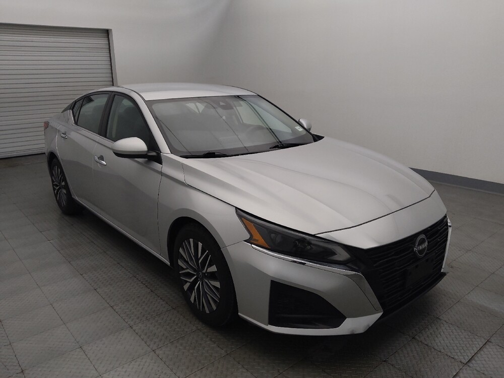 2023 Nissan Altima in Houston, TX 77034 - 18117206 13