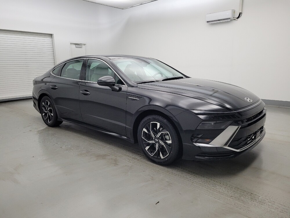 2025 Hyundai Sonata in Miamisburg, OH 45342 - 18117210 11