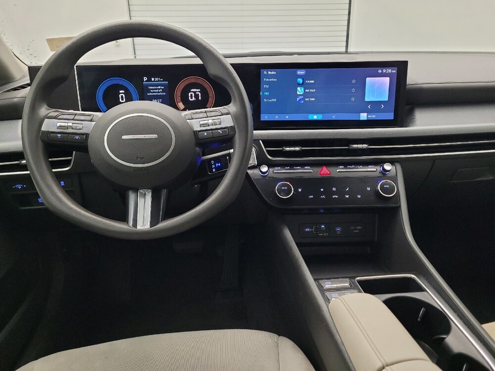 2025 Hyundai Sonata in Miamisburg, OH 45342 - 18117210 22