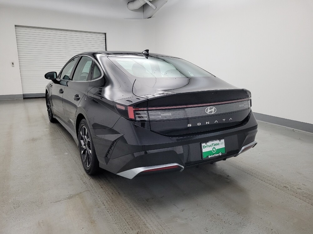 2025 Hyundai Sonata in Miamisburg, OH 45342 - 18117210 6