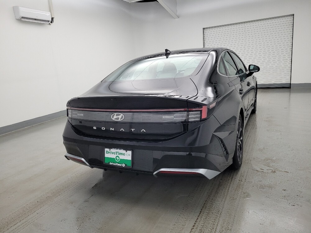2025 Hyundai Sonata in Miamisburg, OH 45342 - 18117210 7