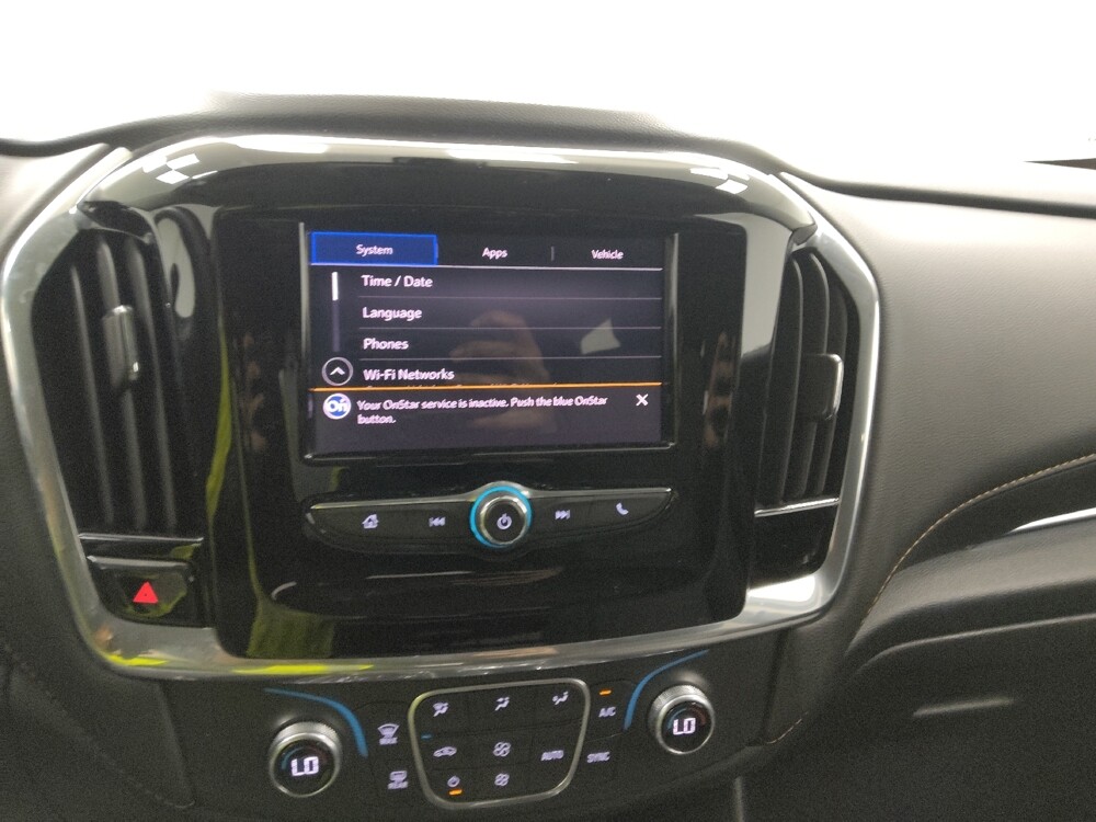 2020 Chevrolet Traverse in St. Louis, MO 63125 - 18117212 25