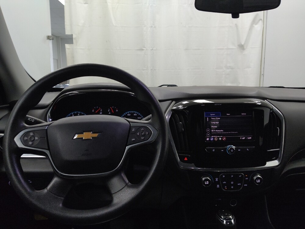 2020 Chevrolet Traverse in St. Louis, MO 63125 - 18117212 22