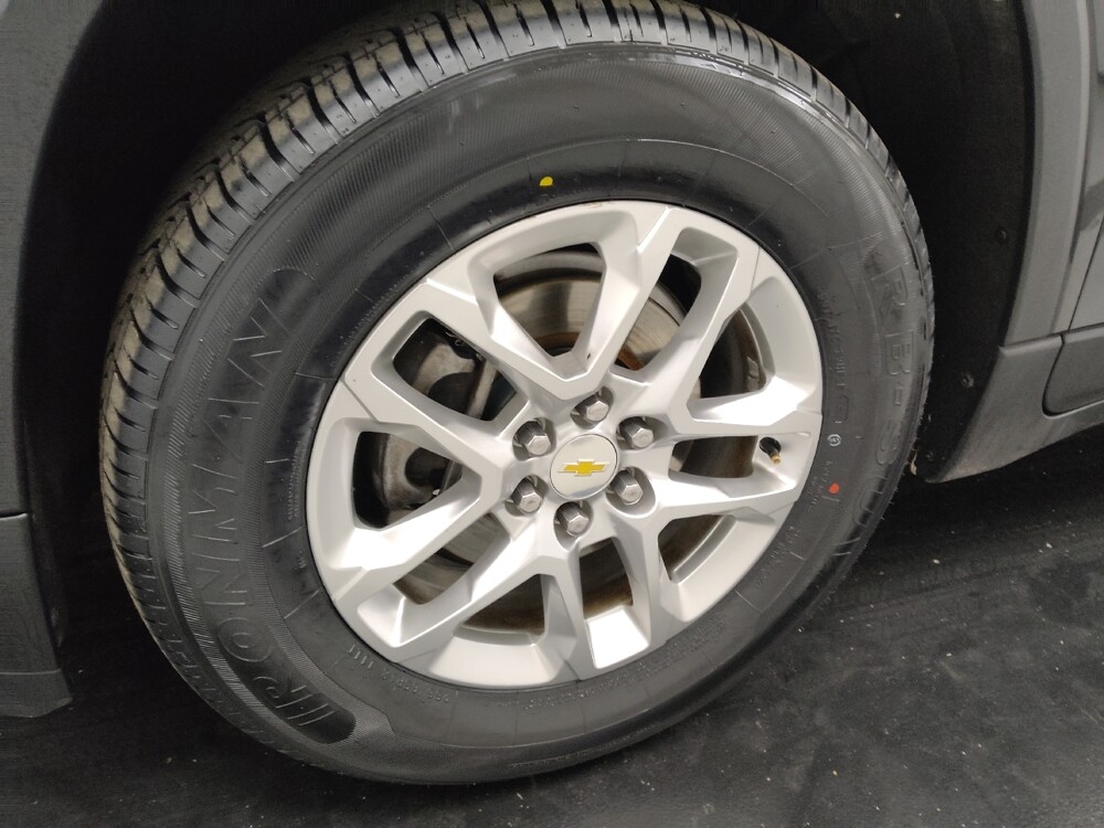 2020 Chevrolet Traverse in St. Louis, MO 63125 - 18117212 31