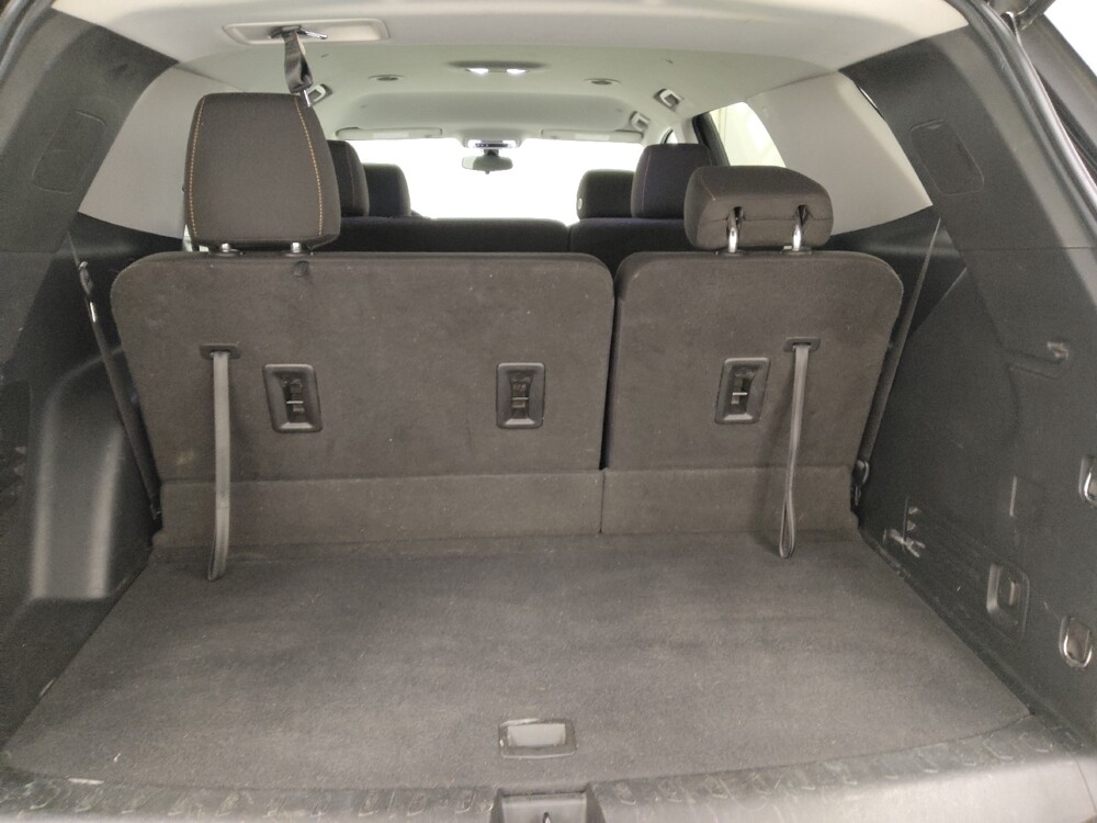 2020 Chevrolet Traverse in St. Louis, MO 63125 - 18117212 29