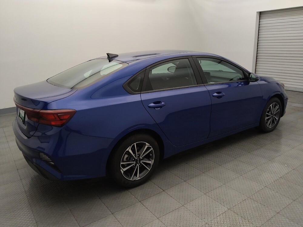 2024 Kia Forte in Houston, TX 77074 - 18117220 10