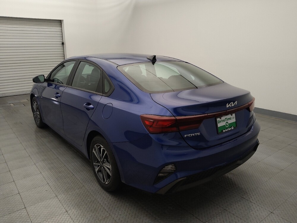 2024 Kia Forte in Houston, TX 77074 - 18117220 5