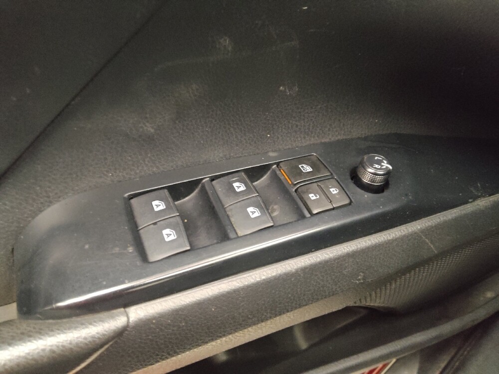 2019 Toyota Camry in Midlothian, IL 60445 - 18117223 27