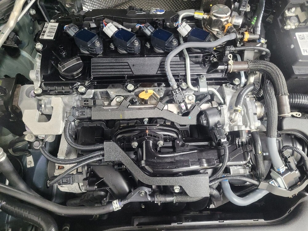 2025 Toyota Corolla in Chattanooga, TN 37421 - 18117226 30