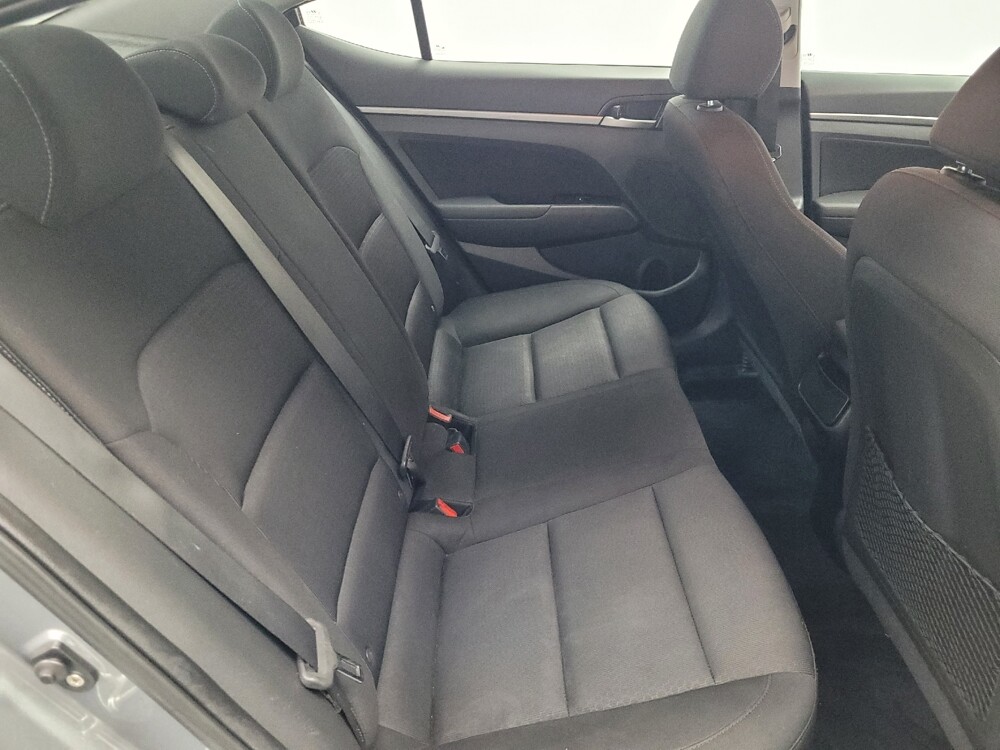 2018 Hyundai Elantra in Huntsville, AL 35816 - 18117227 19