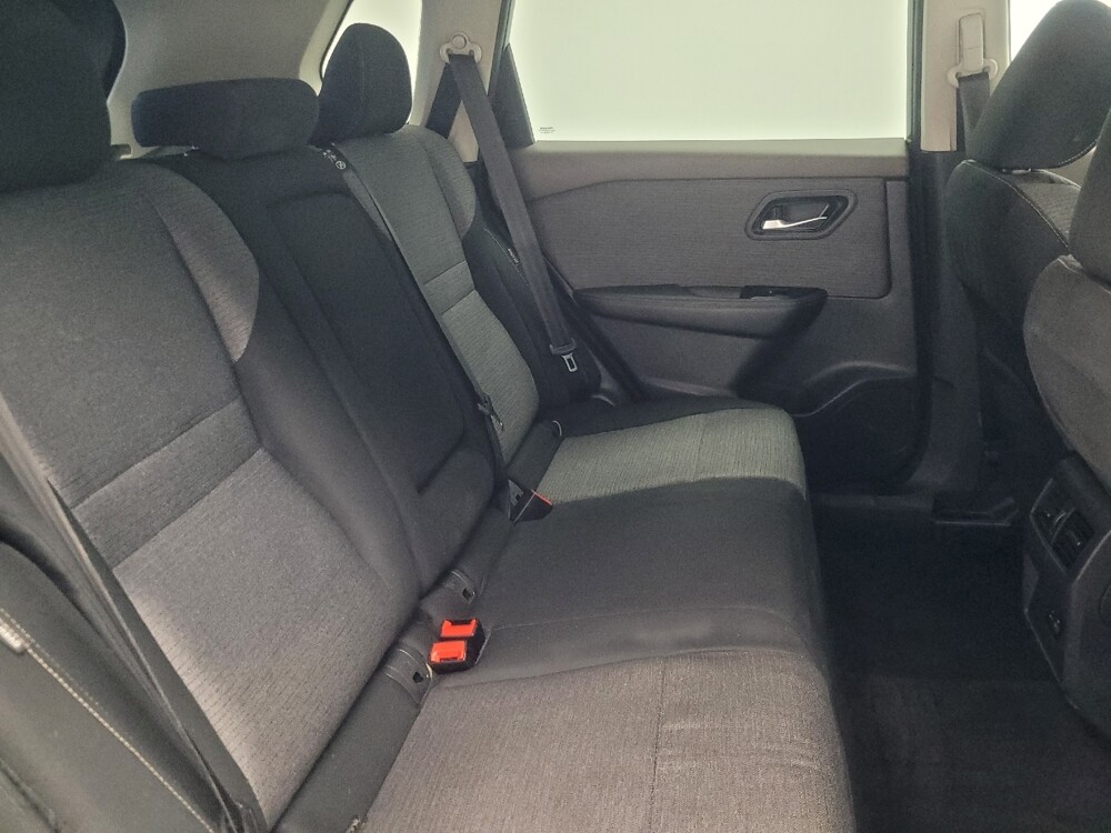 2022 Nissan Rogue in Indianapolis, IN 46222 - 18117228 19