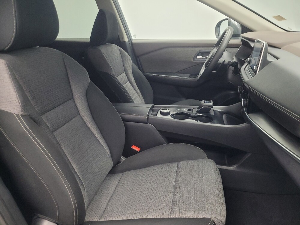 2022 Nissan Rogue in Indianapolis, IN 46222 - 18117228 21