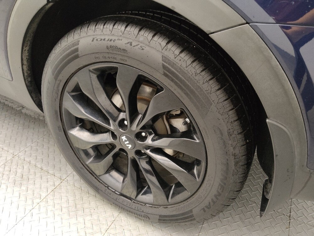 2019 Kia Sorento in Houston, TX 77074 - 18117231 31