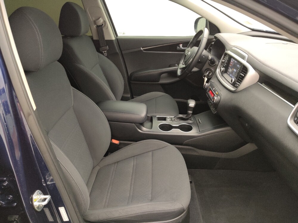 2019 Kia Sorento in Houston, TX 77074 - 18117231 21