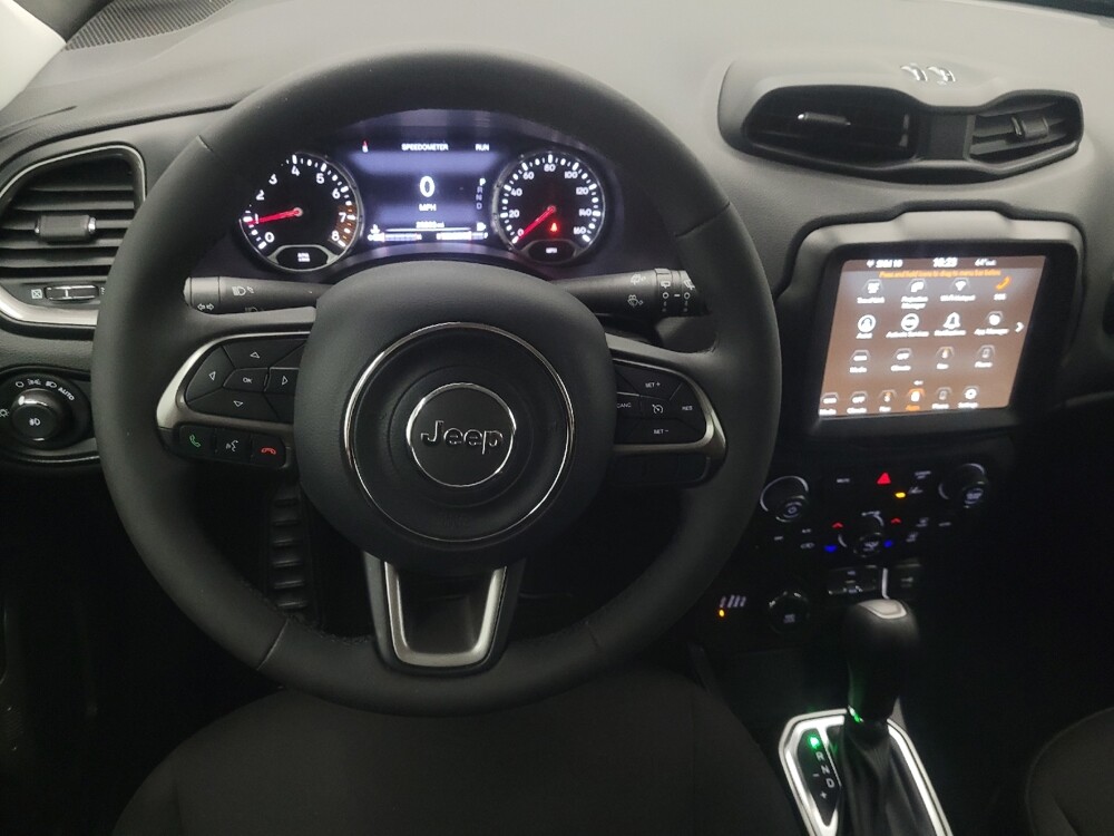 2022 Jeep Renegade in Indianapolis, IN 46222 - 18117233 22