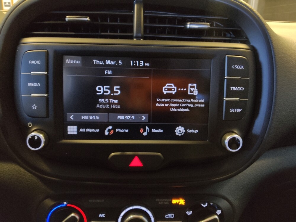 2025 Kia Soul in Chandler, AZ 85225 - 18117234 25