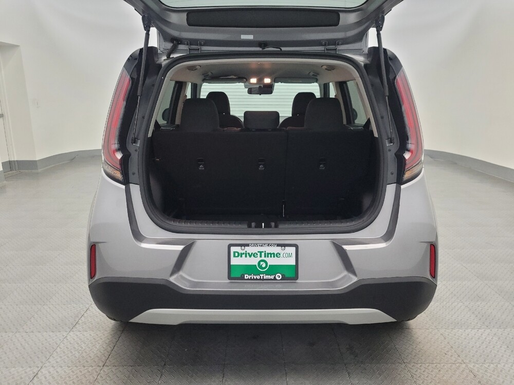 2025 Kia Soul in Chandler, AZ 85225 - 18117234 29