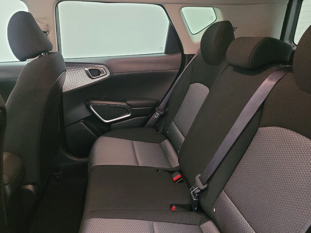 2025 Kia Soul in Chandler, AZ 85225 - 18117234 18