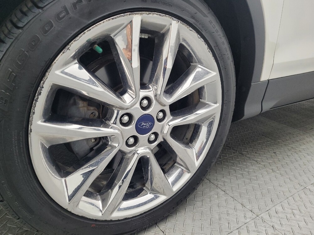 2016 Ford Escape in Jacksonville, FL 32210 - 18117235 31