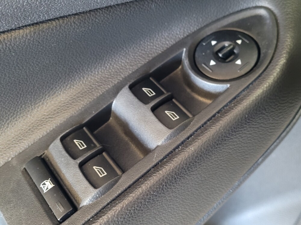 2016 Ford Escape in Jacksonville, FL 32210 - 18117235 27