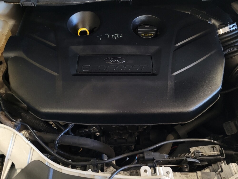 2016 Ford Escape in Jacksonville, FL 32210 - 18117235 30