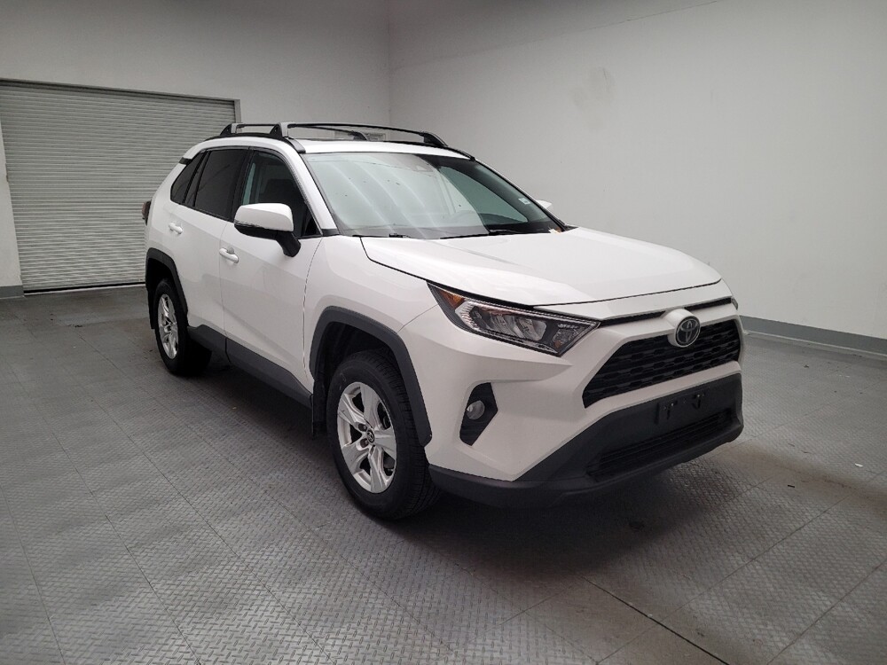 2019 Toyota RAV4 in Downey, CA 90241 - 18117248 13