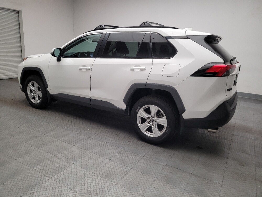 2019 Toyota RAV4 in Downey, CA 90241 - 18117248 3