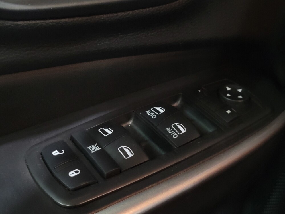 2019 Jeep Cherokee in Owings Mills, MD 21117 - 18117251 27