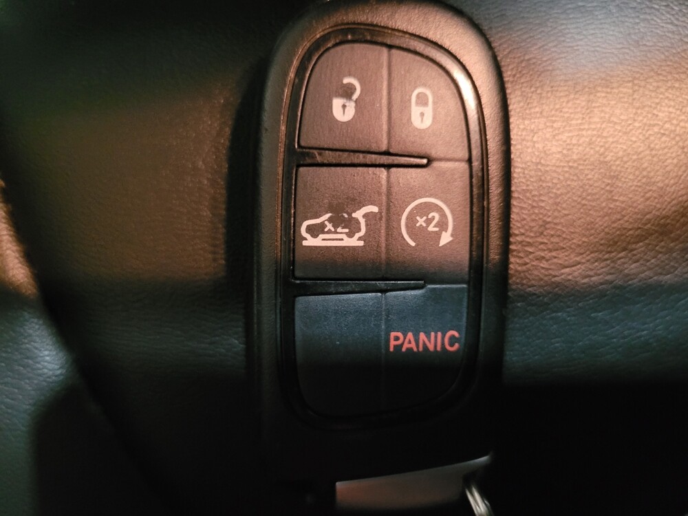 2019 Jeep Cherokee in Owings Mills, MD 21117 - 18117251 32