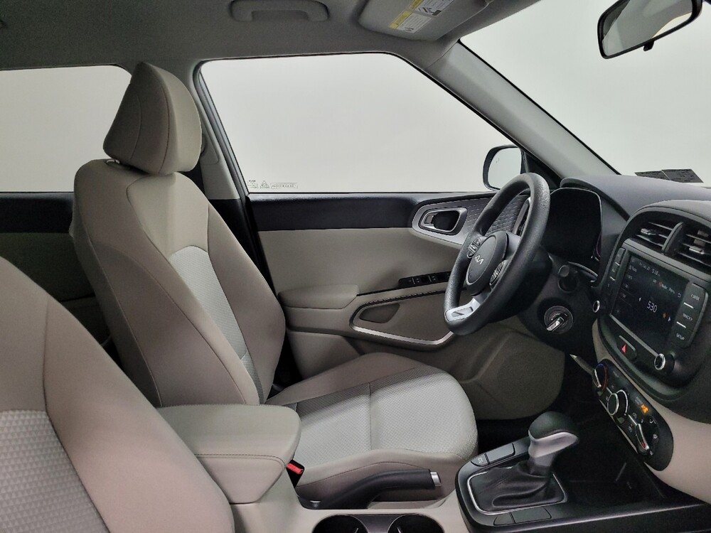 2025 Kia Soul in Allentown, PA 18103 - 18117261 21