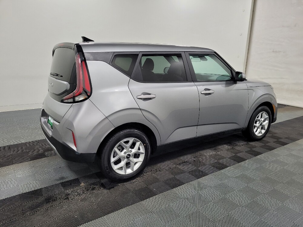 2025 Kia Soul in Allentown, PA 18103 - 18117261 10