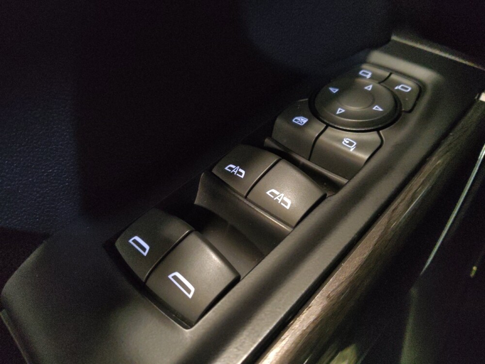 2019 Chevrolet Silverado 1500 in West Palm Beach, FL 33409 - 18117264 27