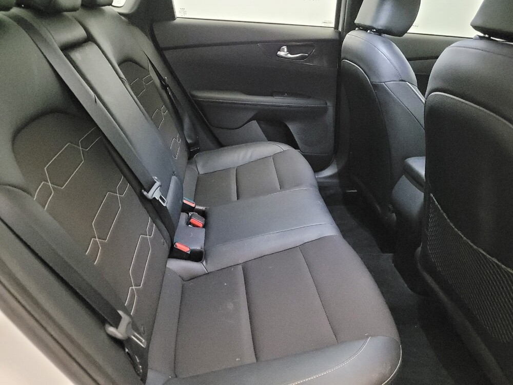 2023 Kia Forte in Langhorne, PA 19047 - 18117271 19