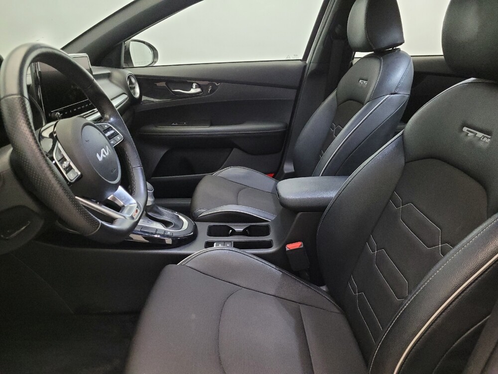 2023 Kia Forte in Langhorne, PA 19047 - 18117271 17