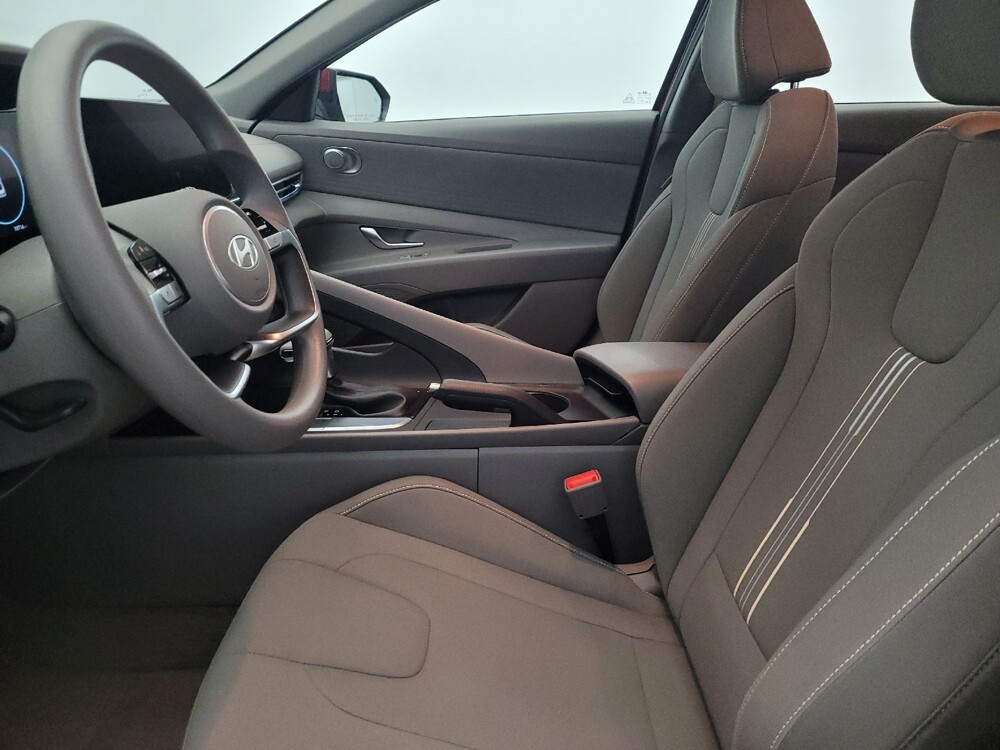 2024 Hyundai Elantra in Plymouth Meeting, PA 19462 - 18117273 17