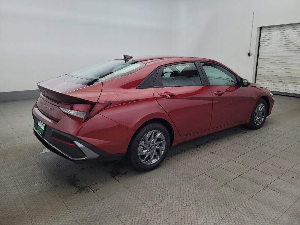 2024 Hyundai Elantra in Plymouth Meeting, PA 19462 - 18117273 10
