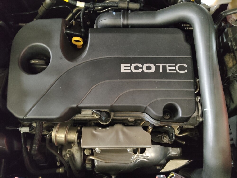 2020 Chevrolet Equinox in Athens, GA 30606 - 18117280 30