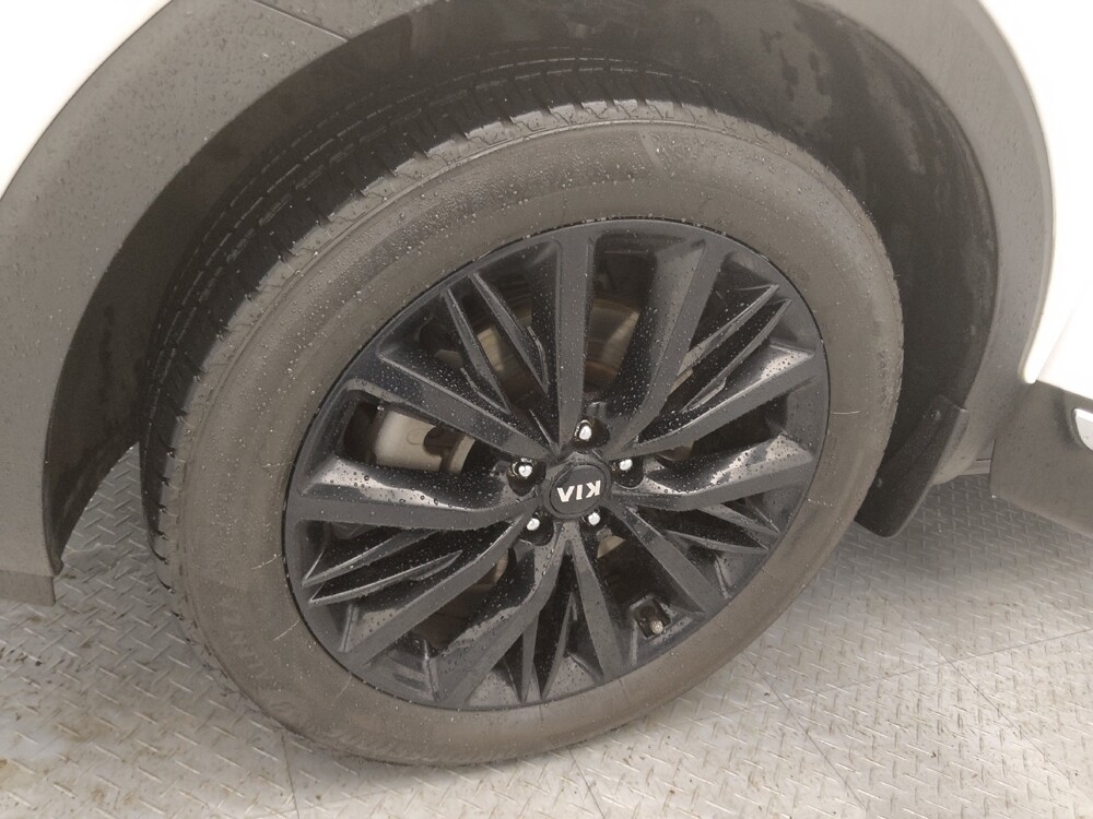 2021 Kia Telluride in Wichita, KS 67207 - 18117282 31