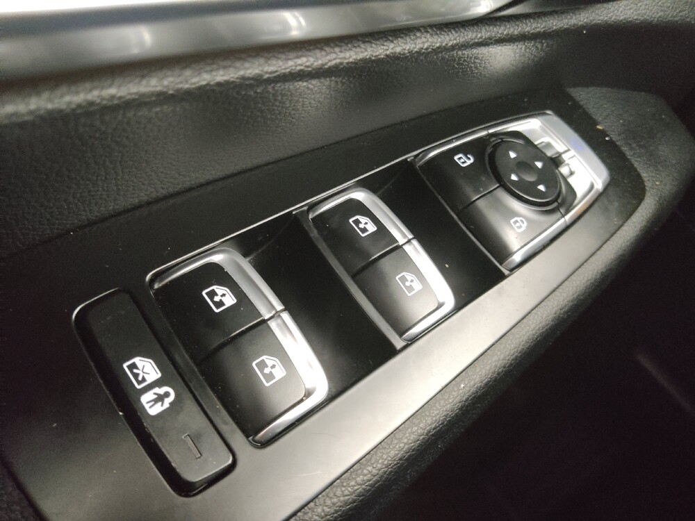 2021 Kia Telluride in Wichita, KS 67207 - 18117282 27