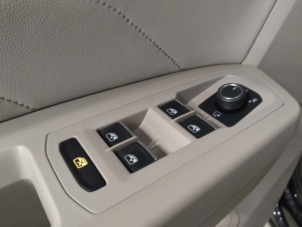 2021 Volkswagen Atlas in Fort Myers, FL 33907 - 18117284 27